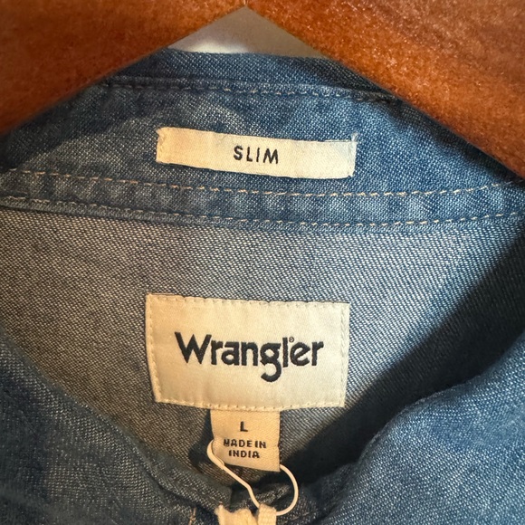 Men’s slim fit Wrangler Western Denim shirt size large - Picture 3 of 4